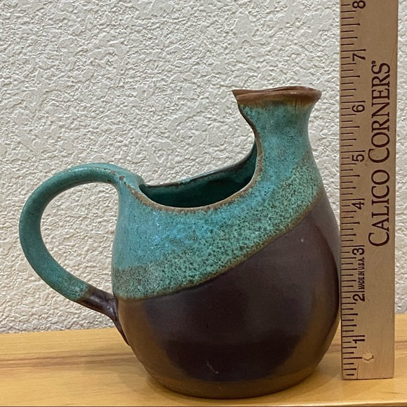 Fabrile Studios Big Bear CA Pottery 6.5”Pitcher Vase - Picture 9 of 15